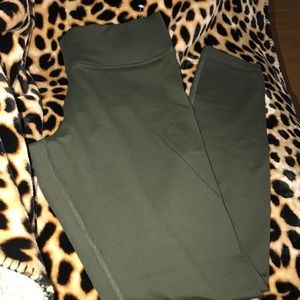 Pink ultimate leggings